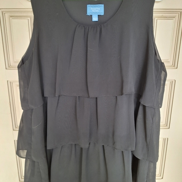 Simply Vera Wang 3 Tier Ruffle Tunic SzL Chiffon Like Black Pullover Sleeveless - Picture 6 of 12